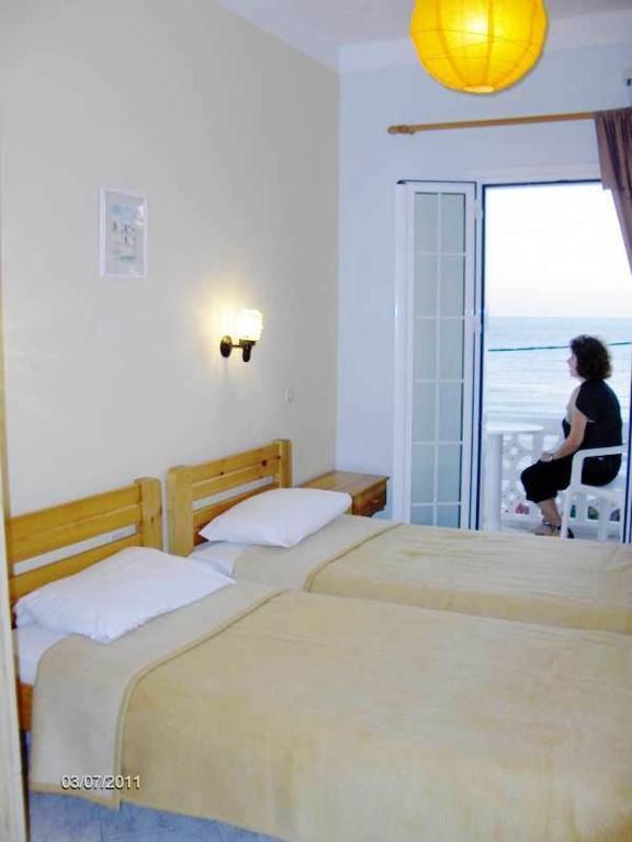 Atlantis Hotel Myrties Quarto foto